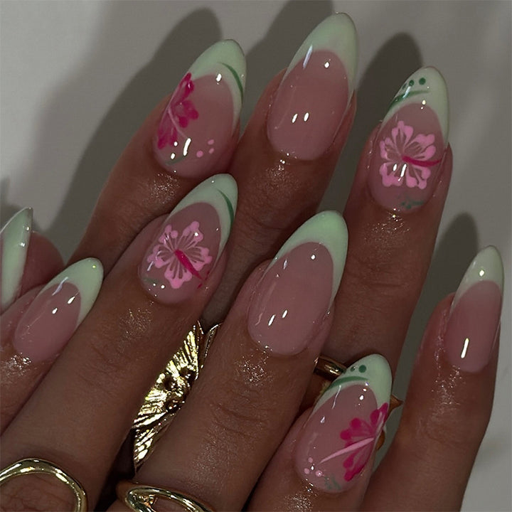 Acrylic nail set with stylish floral tips Kalsten