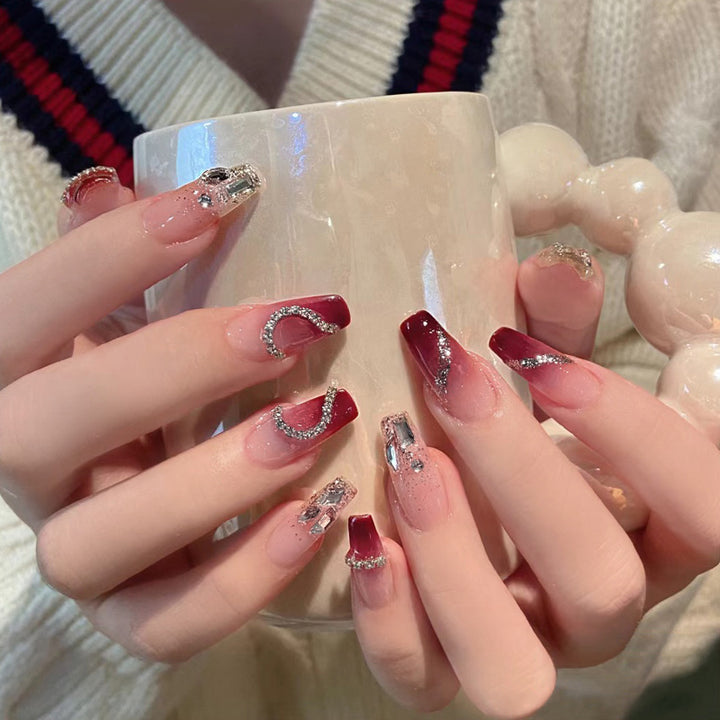 Festive Holiday Themed Press-On Nail Art Kalsten