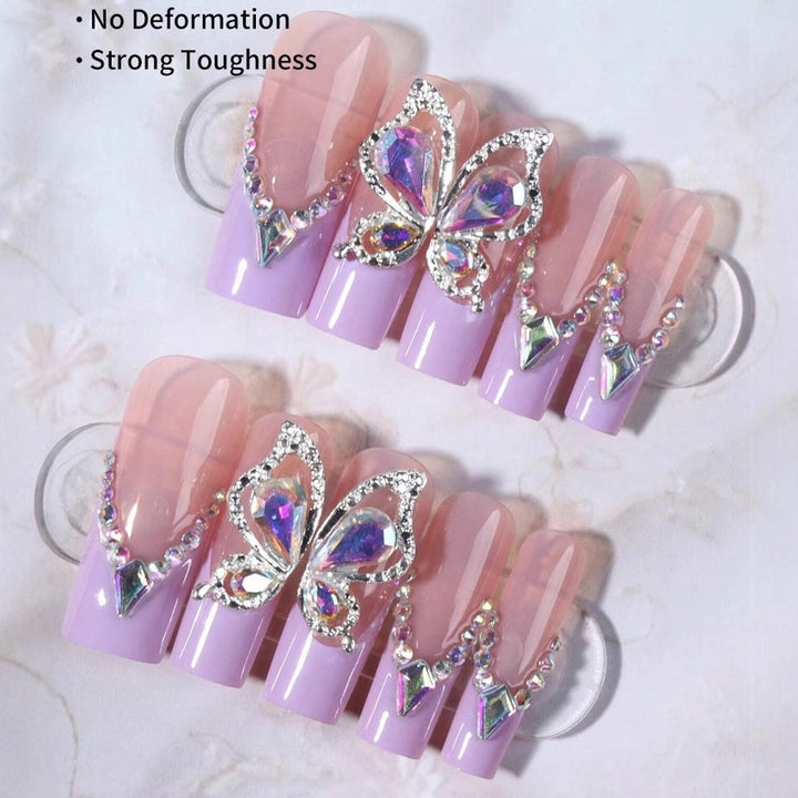 Acrylic nail set with luxurious 3D accents Kalsten