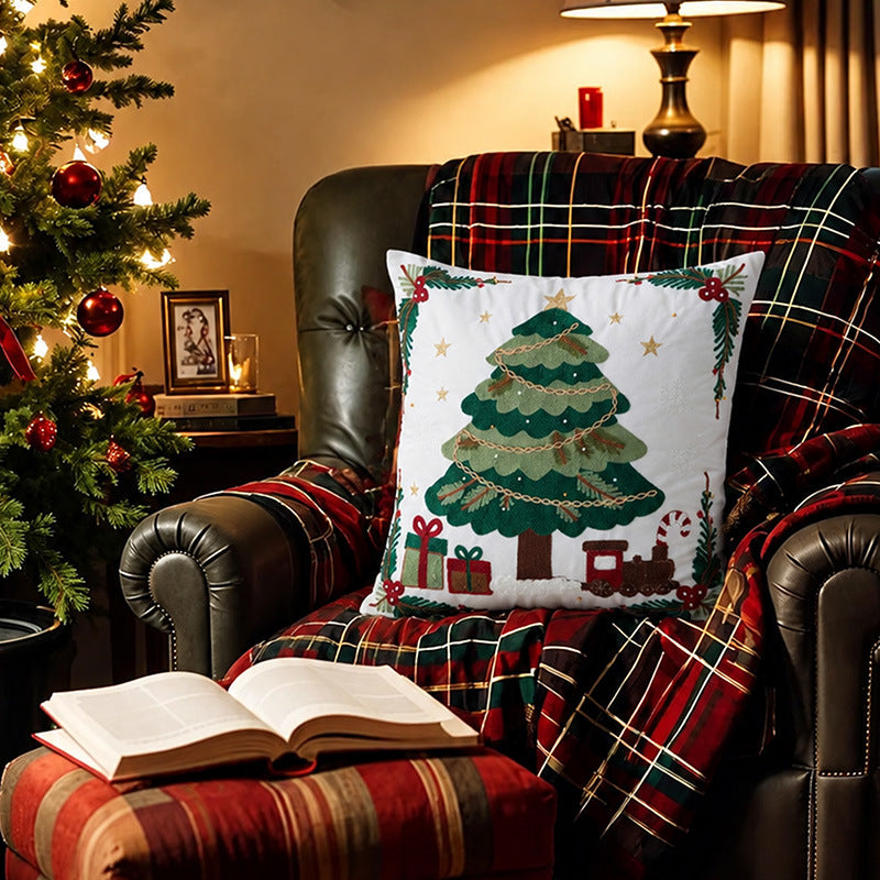 Embroidered Christmas cushion cover with reindeer and pine branch motif Kalsten
