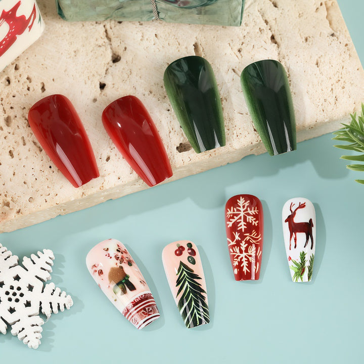 Artificial nails with festive Christmas designs Kalsten