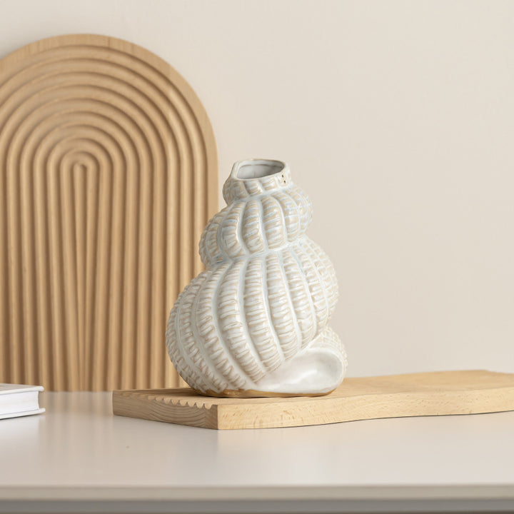 Decorative Shell-Shaped Ceramic Vase