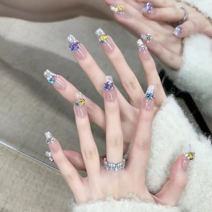 Artisanal Decorative Press-On Nail Set