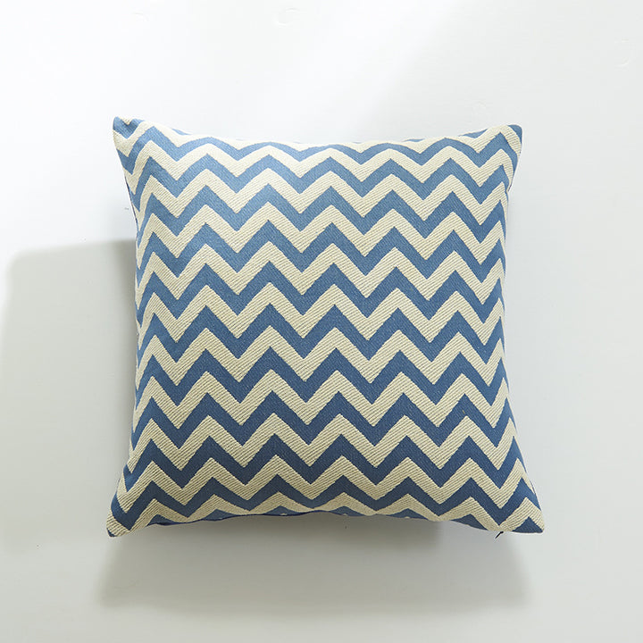 Chevron Pattern Decorative Throw Pillow