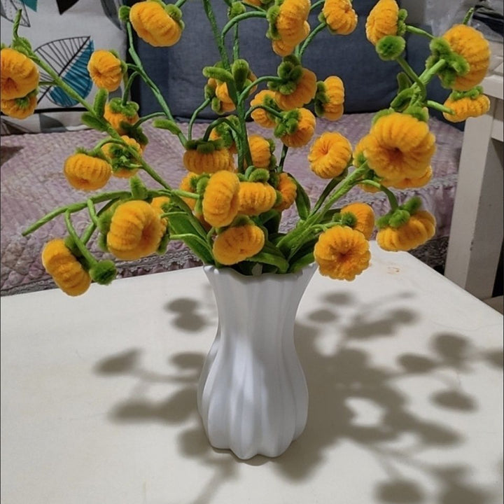 Decorative Ribbed Ceramic Flower Vase Kalsten