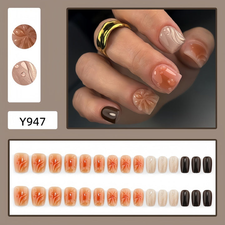 Elegant artificial nails in Boho style Kalsten