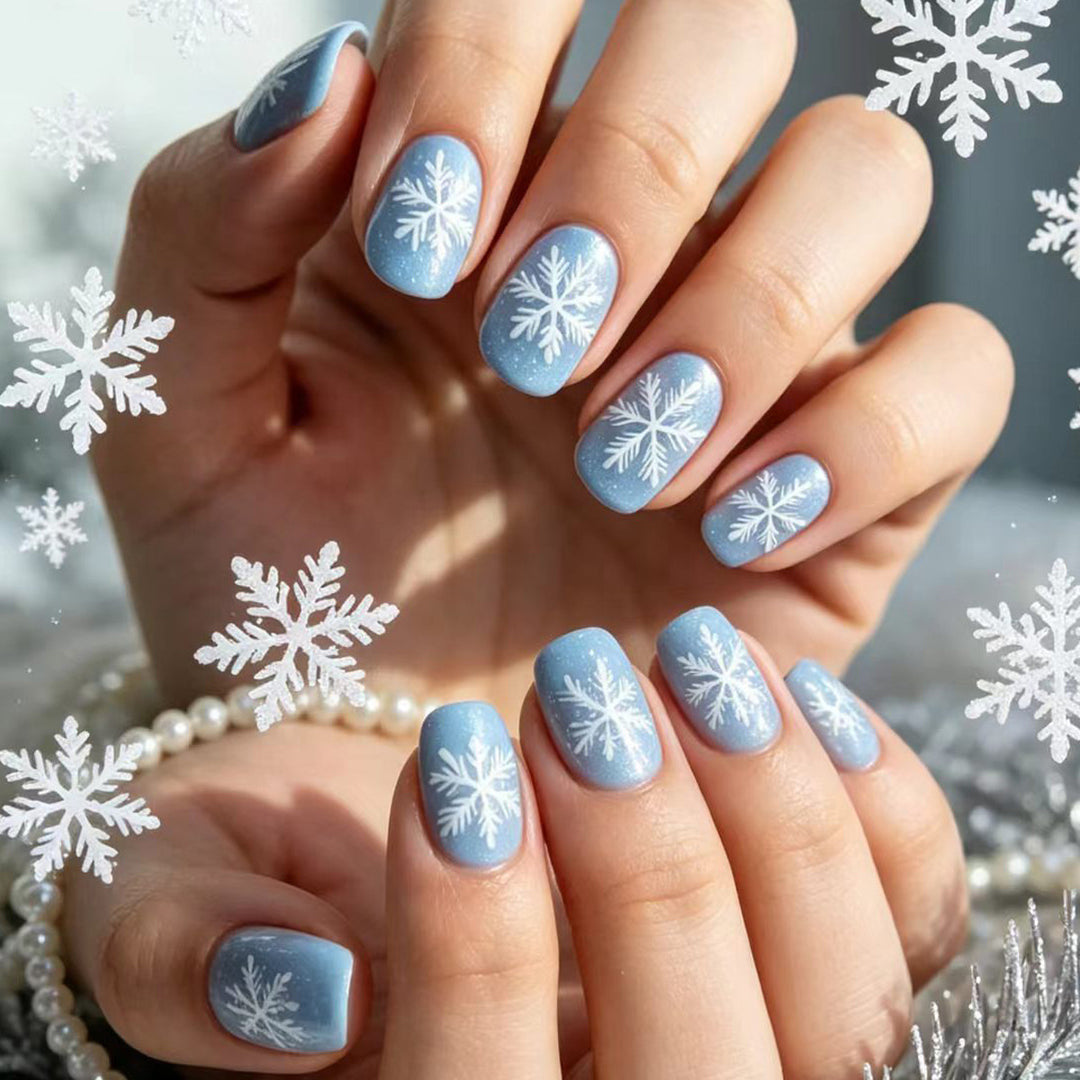 Artificial nails with sparkling winter flake design Kalsten