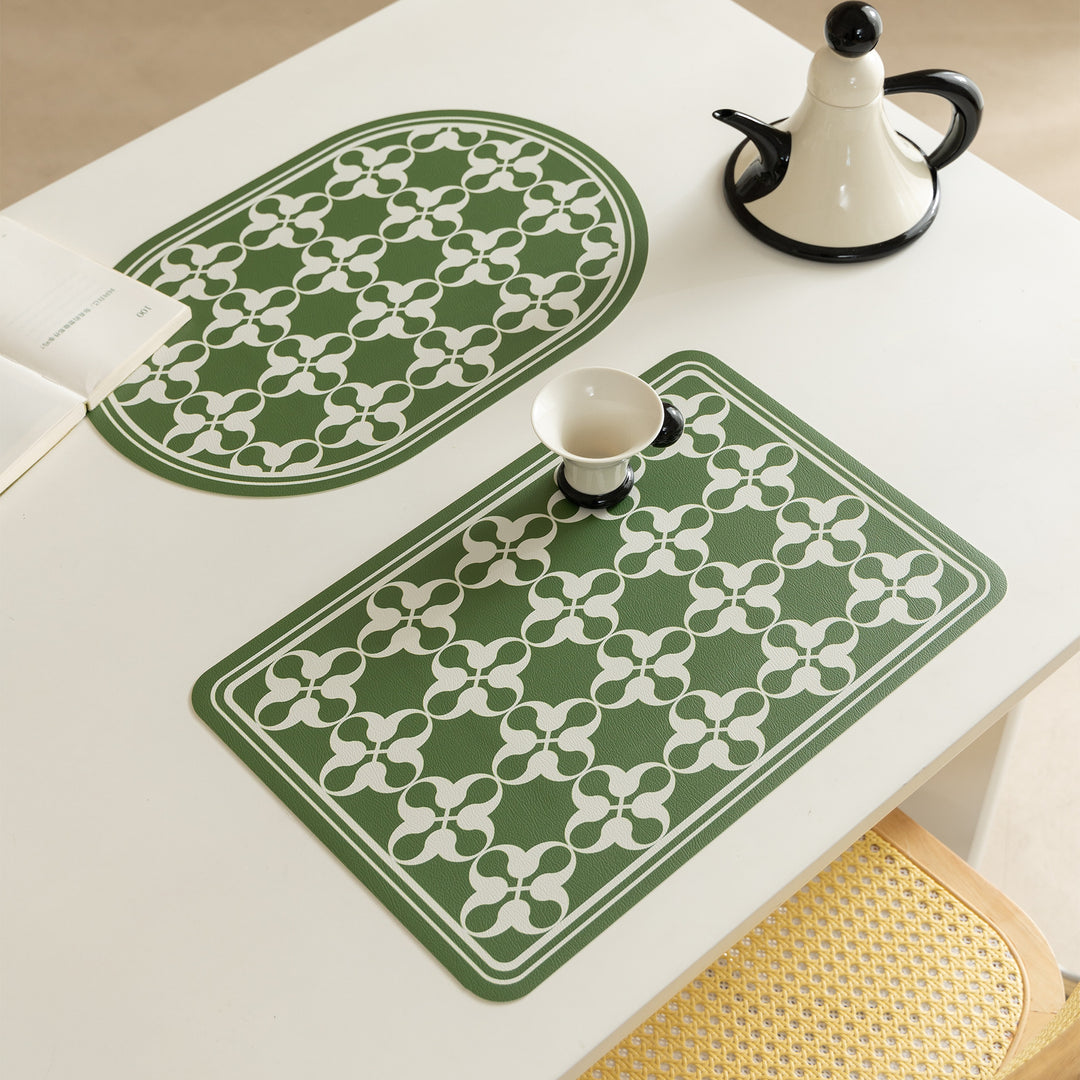 Wipeable retro placemats made of artificial leather with geometric pattern Kalsten