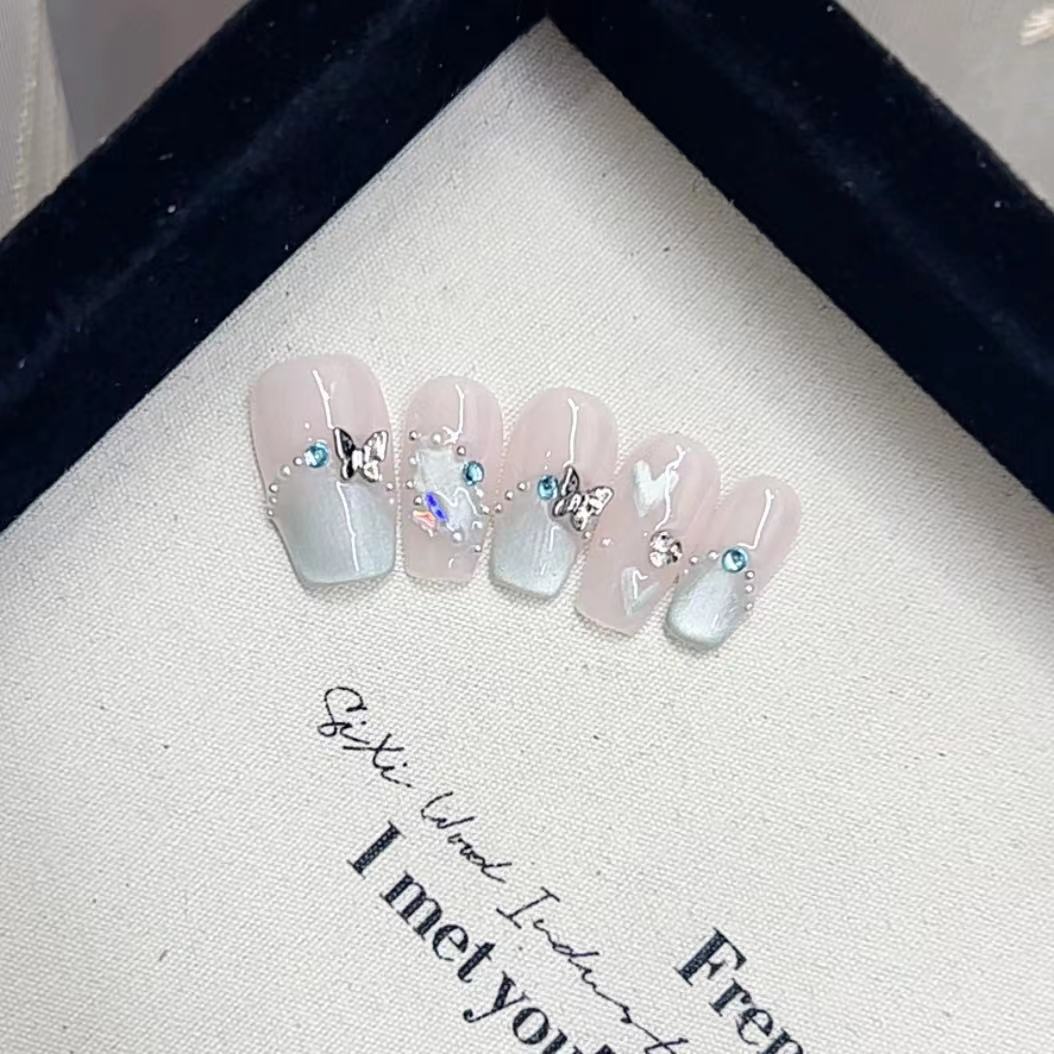 Decorative Butterfly-Embellished Press-On Nail Art Kalsten