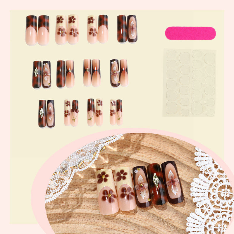 Floral Press-On Nail Set Kalsten