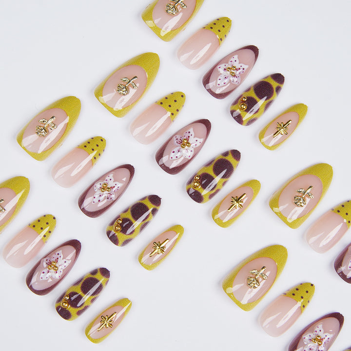 Elegant Artificial Nail Set with Unique Design Kalsten