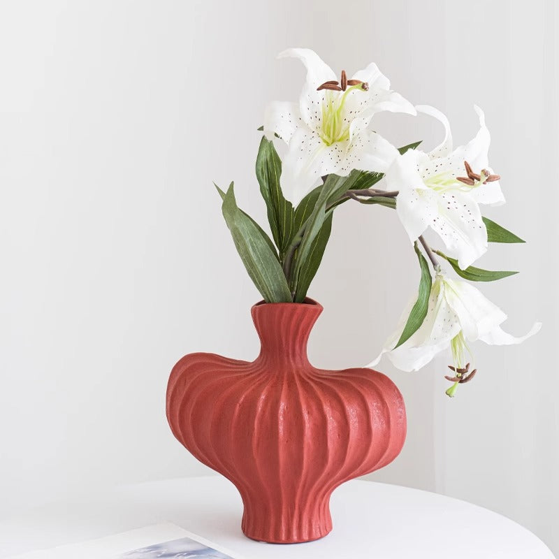 Stylish Ceramic Art Vase Kalsten