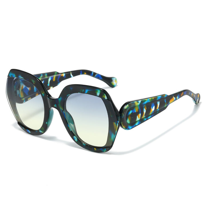 Fashion-Forward Oversized Sunglasses Kalsten