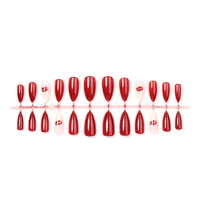 Glamorous Press-On Nail Set Kalsten