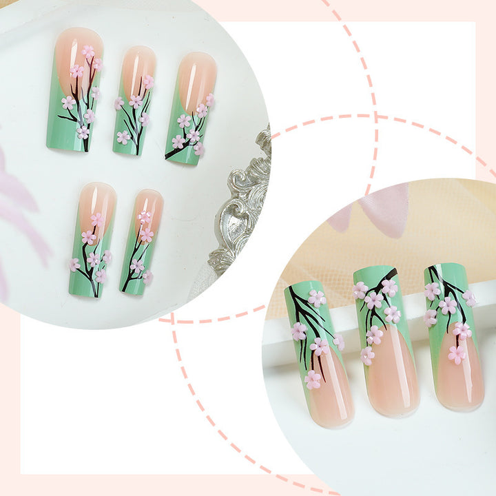 Artificial nail set with delicate flower and natural tones Kalsten