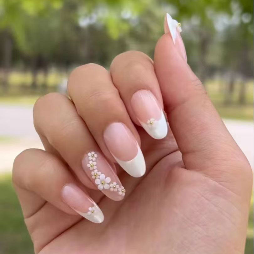 Decorative Floral Nail Art Kit