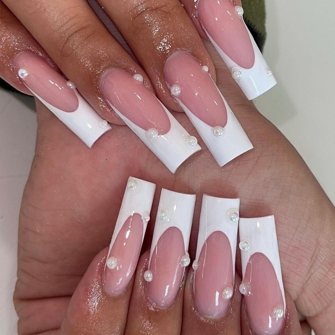 Artificial nail set with elegant 3D pearl decorations Kalsten