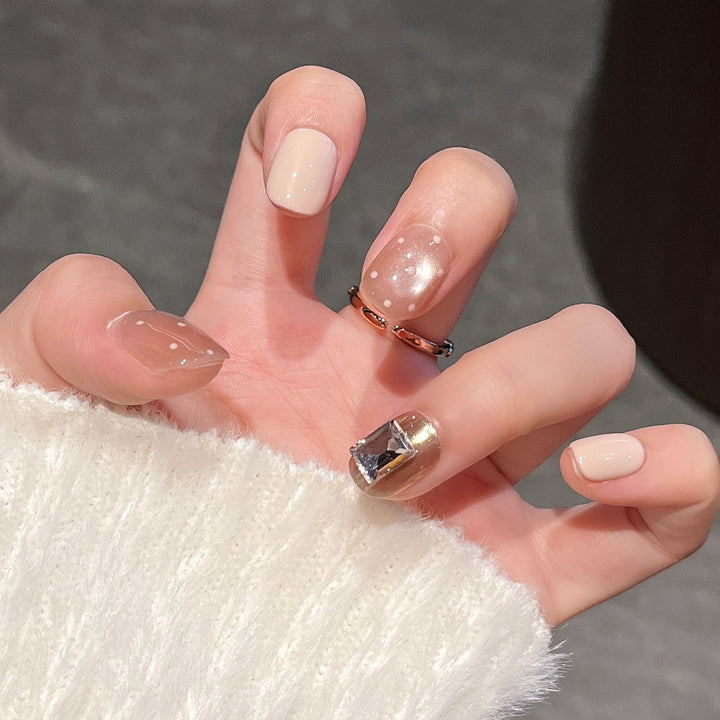 Elegant Decorative Press-On Nail Extensions with Pearls Kalsten