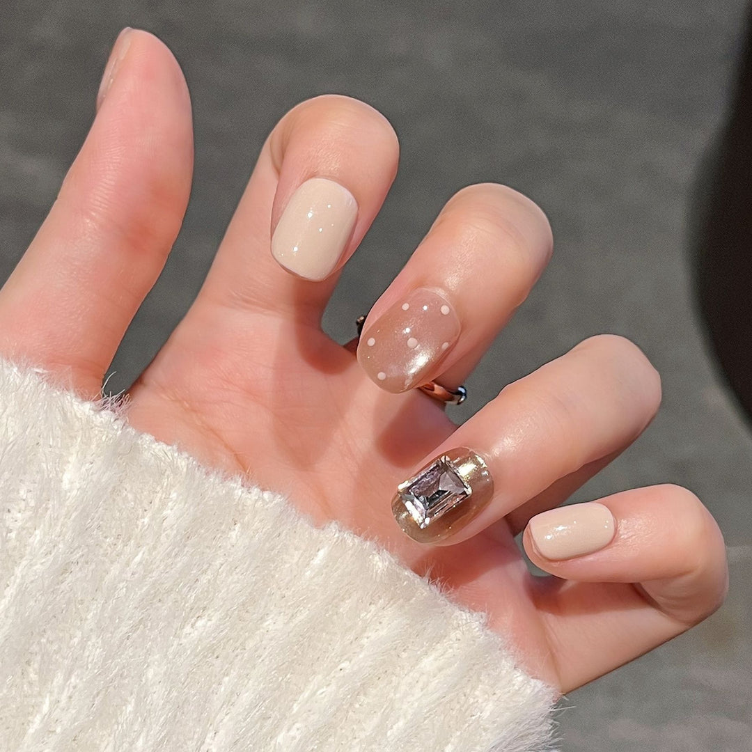 Elegant Press-On Nail Art Set Kalsten
