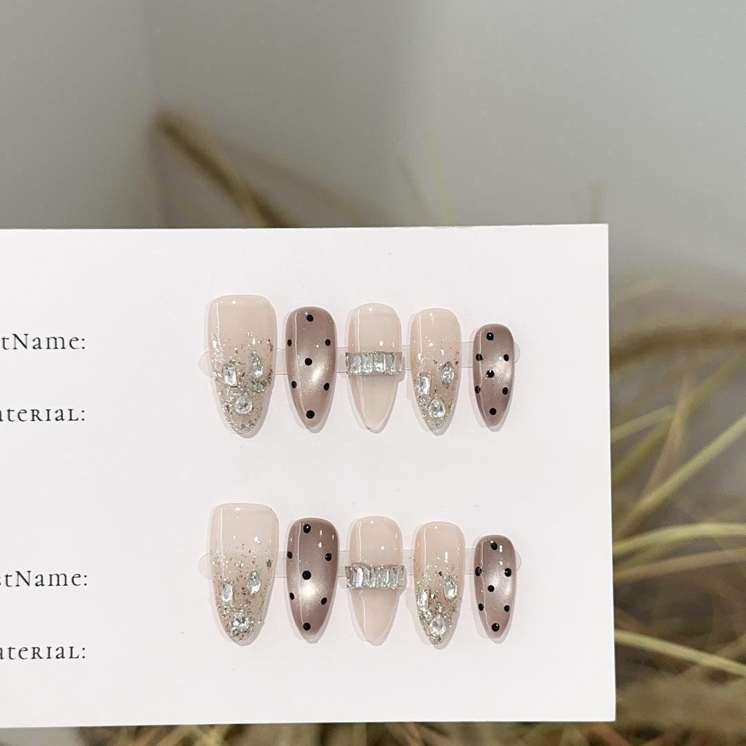 Glamorous Decorative Nail Art Set