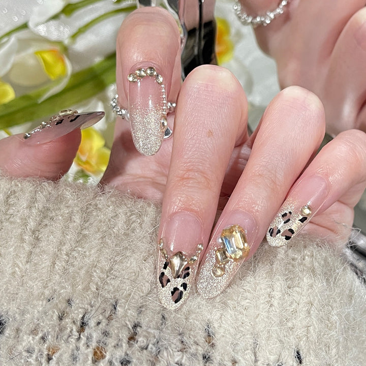 Premium Embellished Nail Art Kalsten