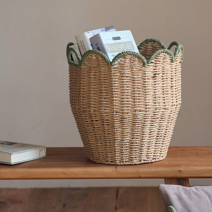 Stylish storage basket with wave edge Kalsten