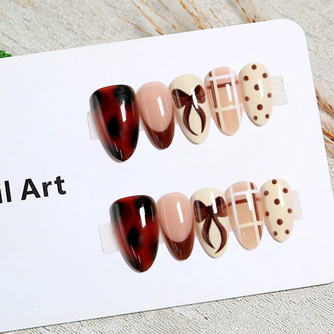 Artistic Nail Tips with Bow Design Kalsten