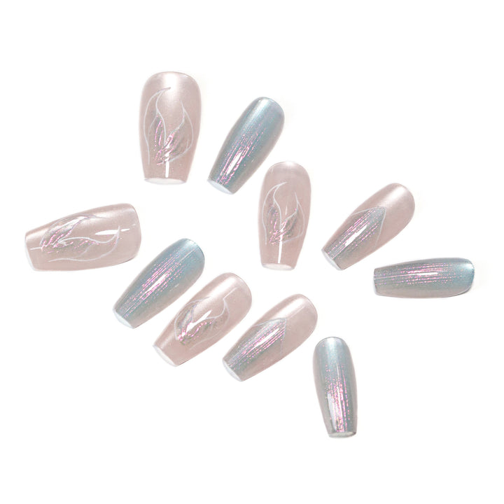 Artful artificial nails with transparent color gradient and delicate floral designs Kalsten