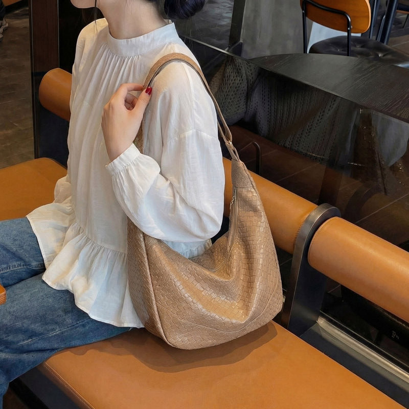 WoWoven Textured Hobo Handbag Kalsten