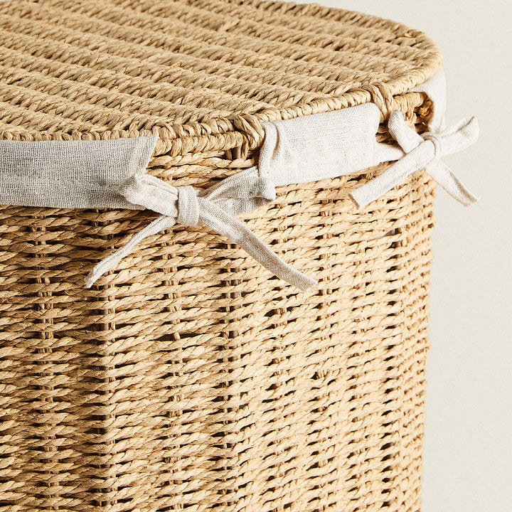 Round laundry basket made of natural materials Kalsten