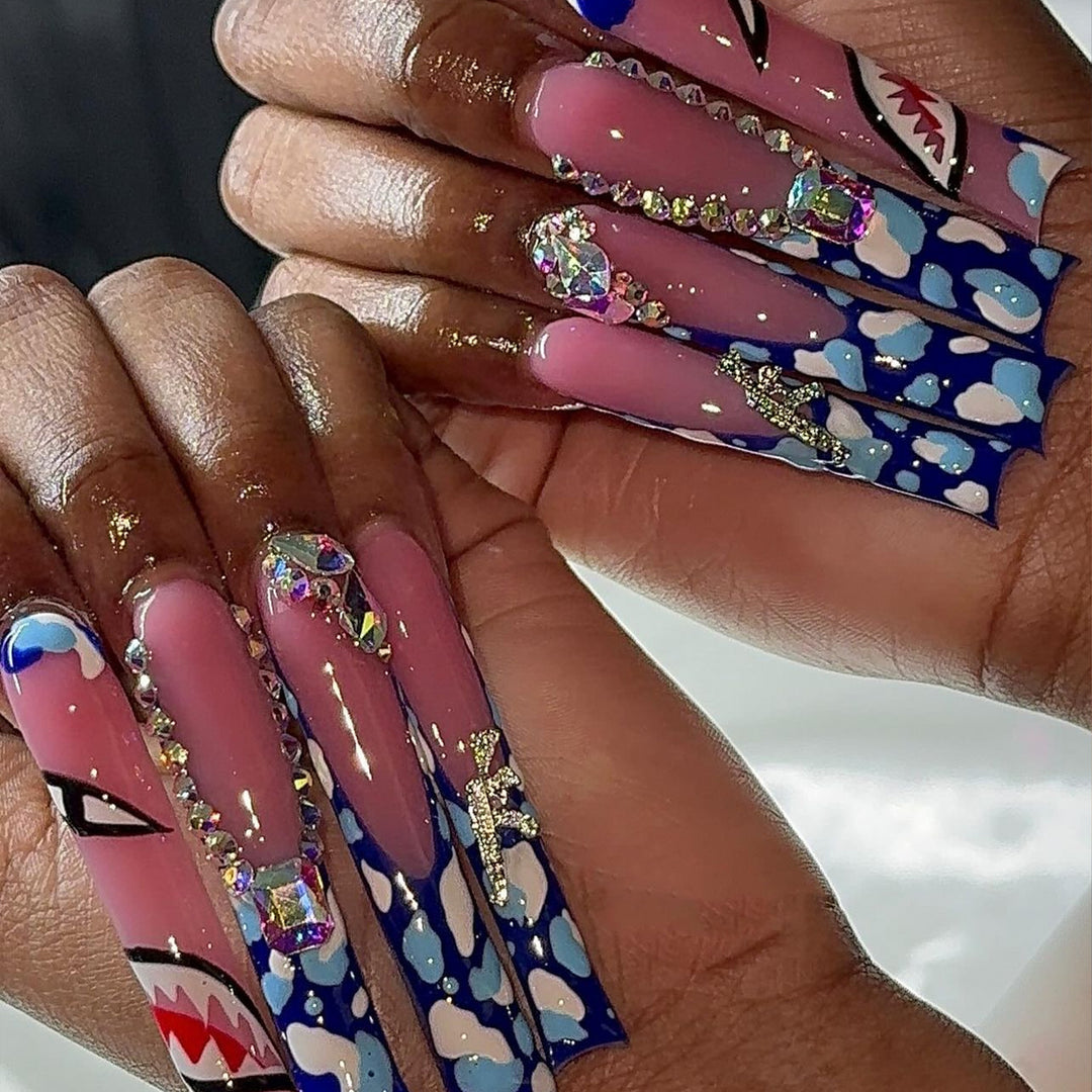 Decorative 3D Press-On Nail Set