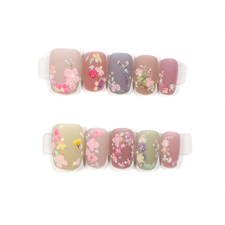 Artisan Flower-Designed Press-On Nail Set Kalsten
