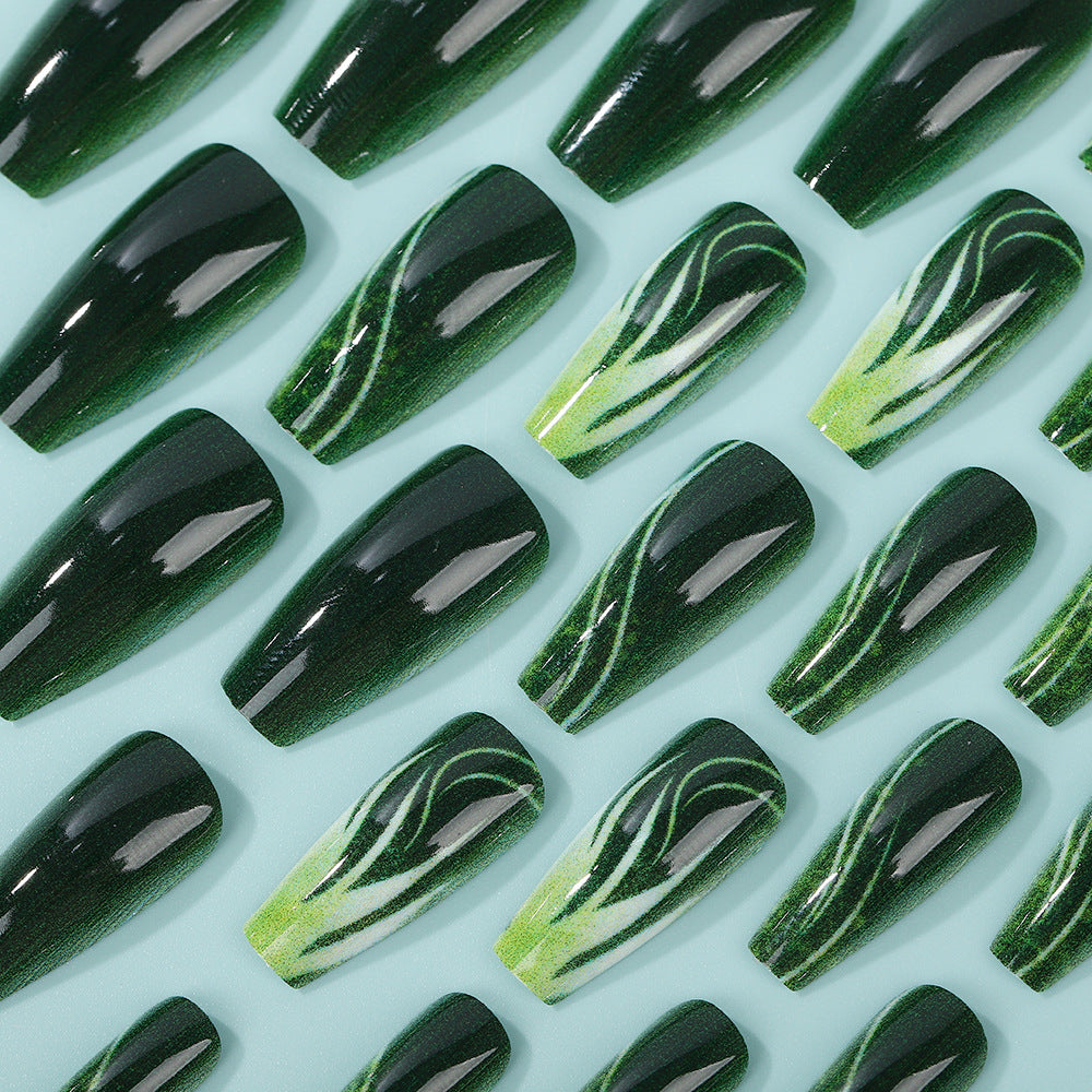Creative nail art with green design Kalsten