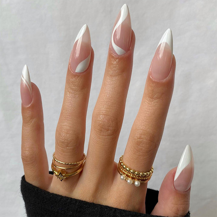 Exquisite Stiletto Nails Kalsten