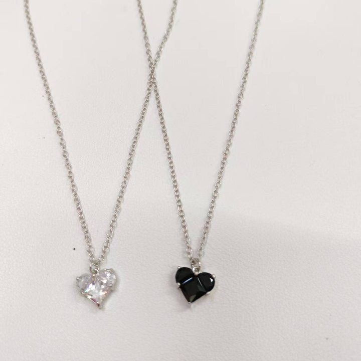 Heart-Shaped Crystal Pendant Necklace Kalsten