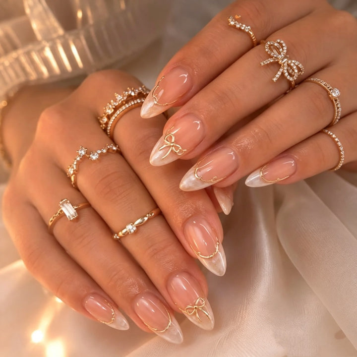 Artificial nails with Elegant French Design and Golden Decorations Kalsten