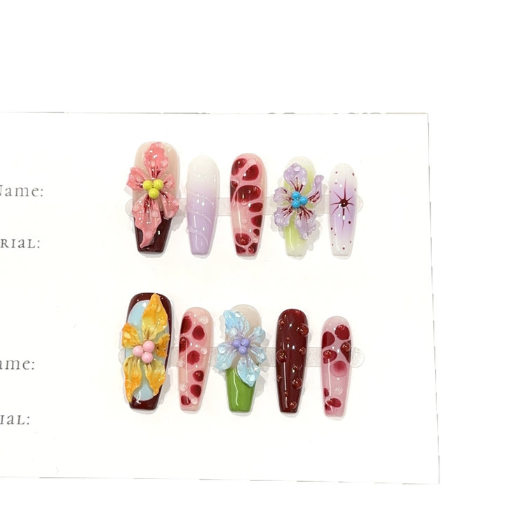 Artistic Floral Press-On Nail Set