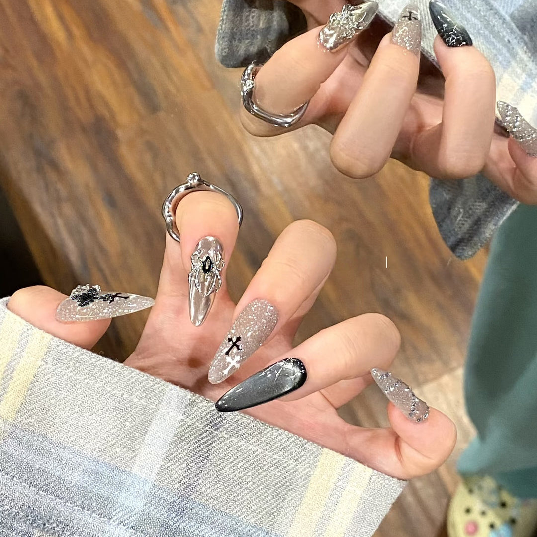 Nail Art Design Kalsten