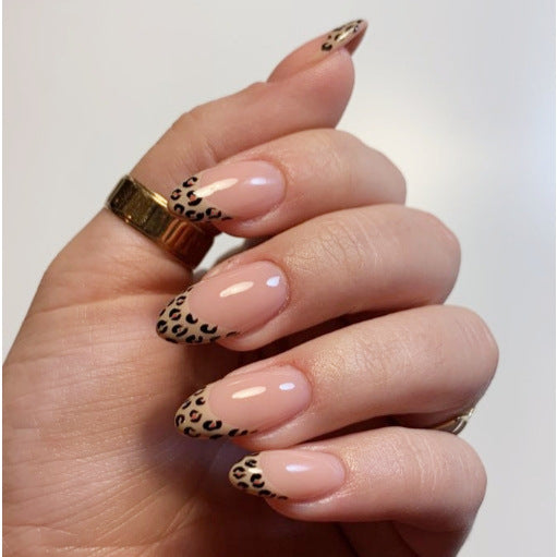 Elegant Leopard-Trimmed Press-On Nails Kalsten