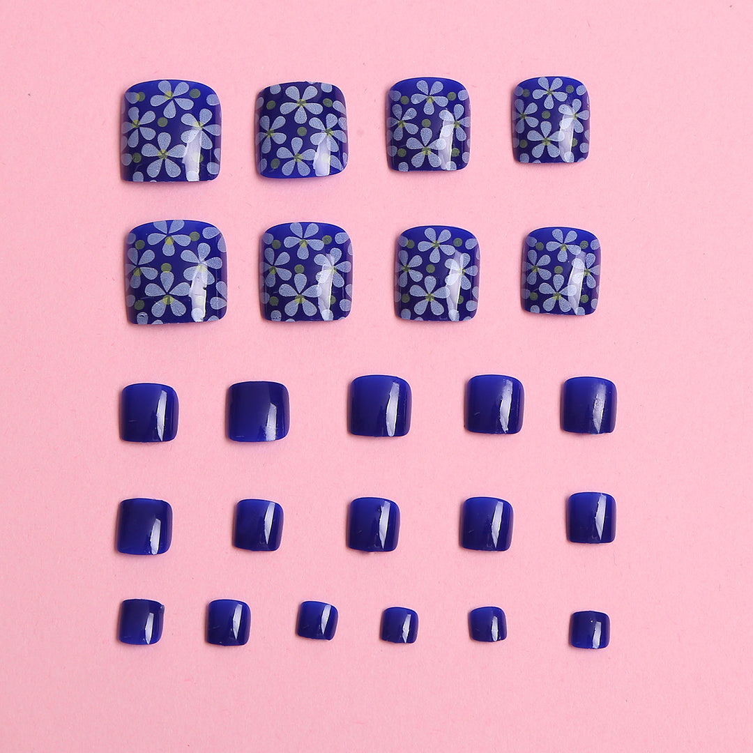 Floral Decorated Press-On Nail Set Kalsten