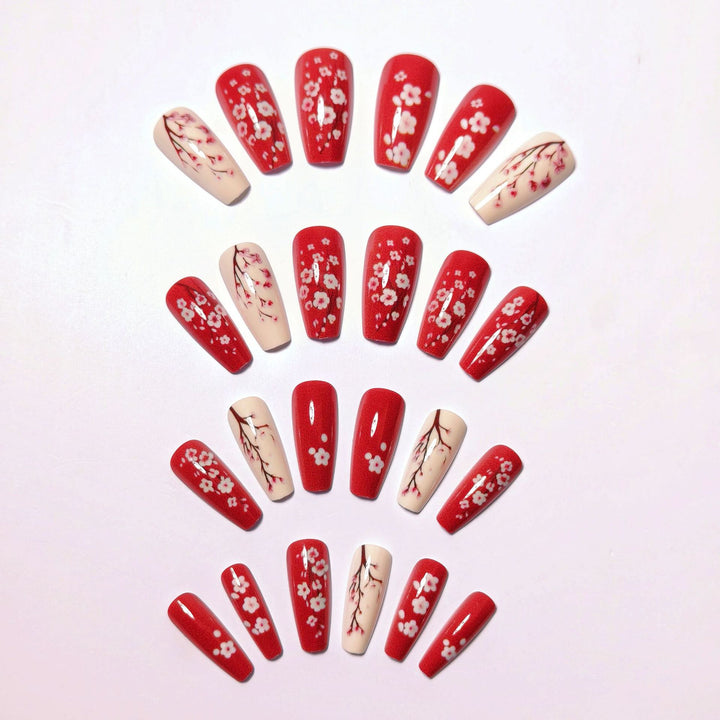 Artificial nails with blooming cherry blossom design Kalsten