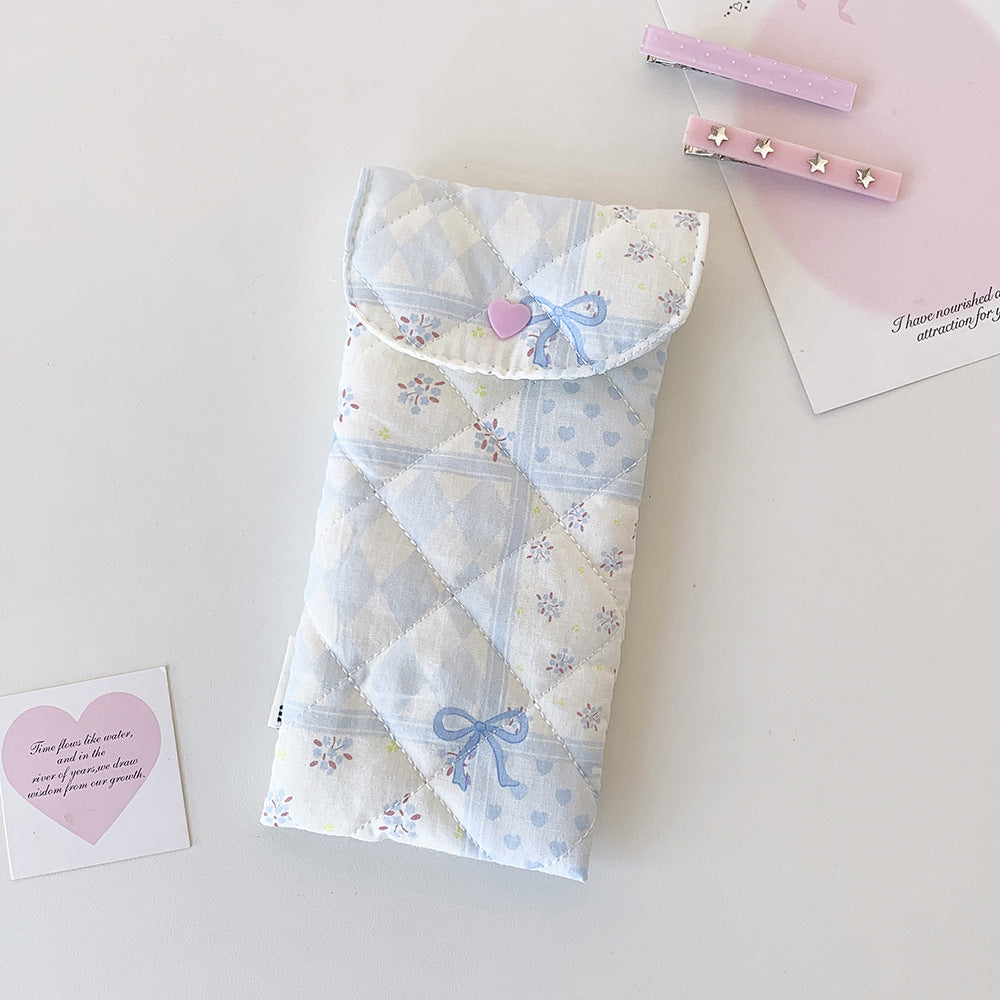 Quilted Pencil Case Holder