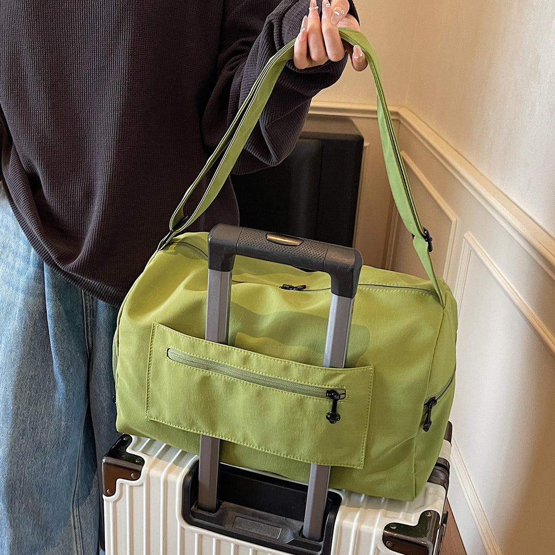 Waterproof Multi-Pocket Gym Duffle Kalsten