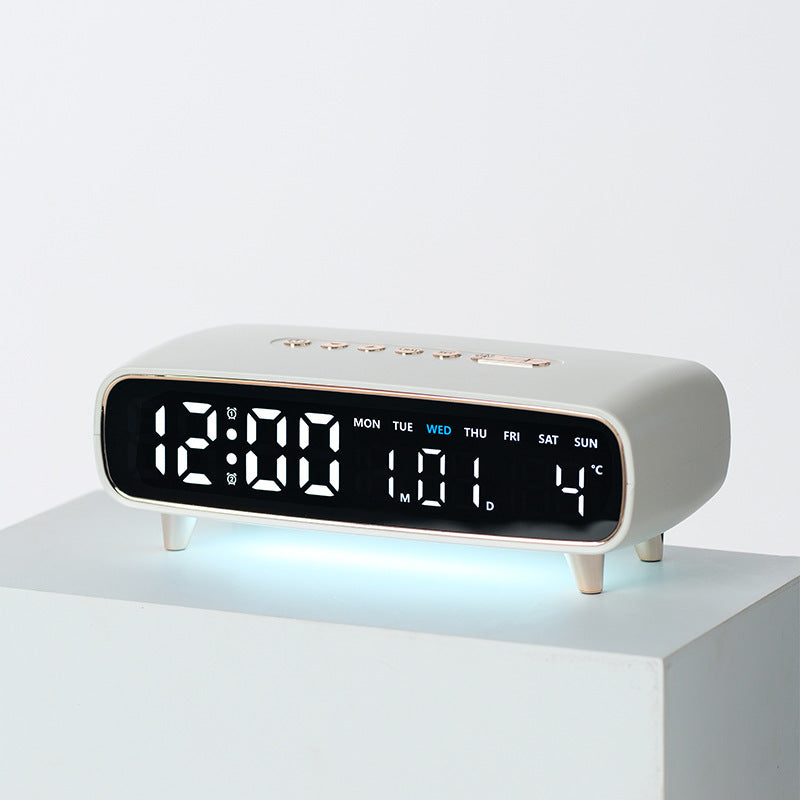 Digital radio alarm clock with temperature and date display Kalsten