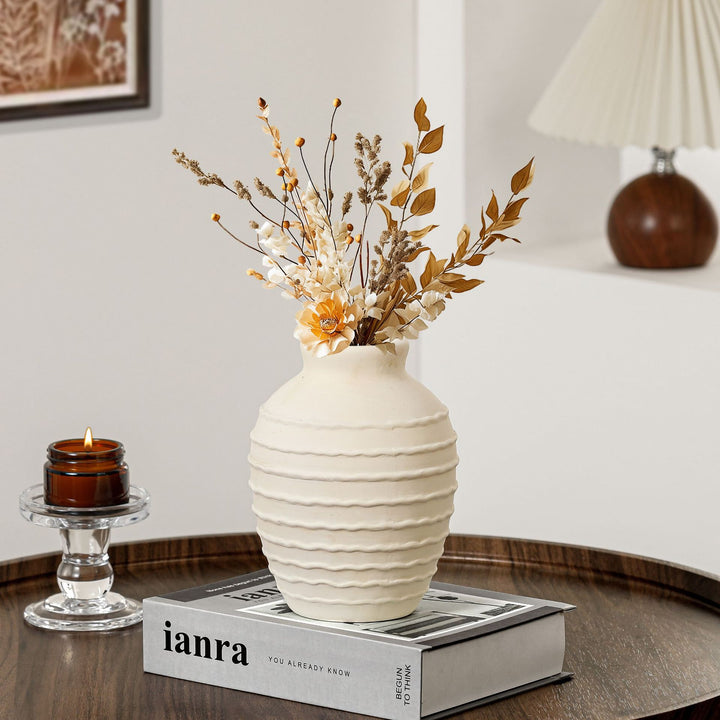 Elegant Ceramic Vase Kalsten