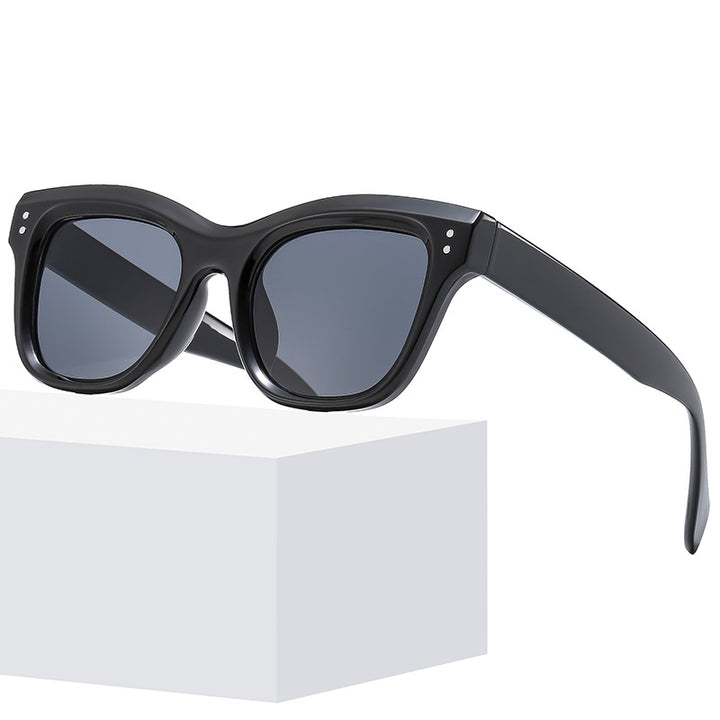 Women’s sunglasses in modern oversized style Kalsten