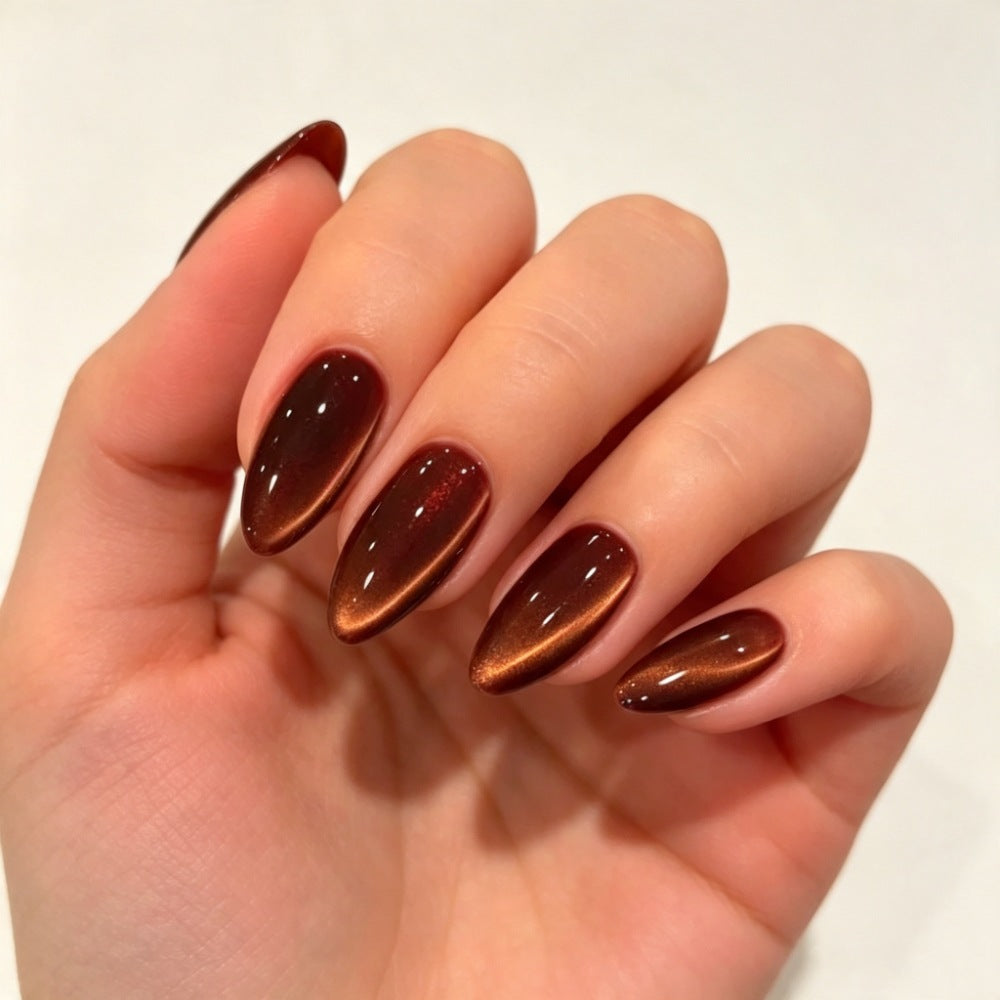 Artificial nails with luxurious gradient and shine Kalsten