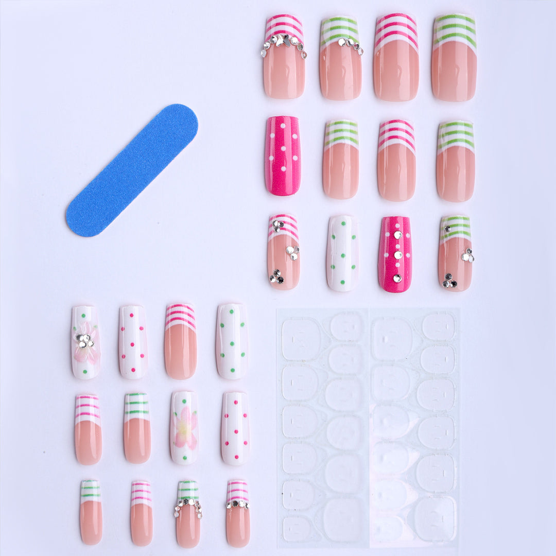 Artificial nails with creative patterns and applications Kalsten