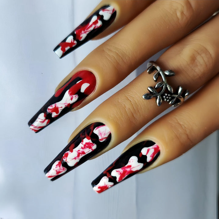 Creative art nails with exciting splatter pattern Kalsten