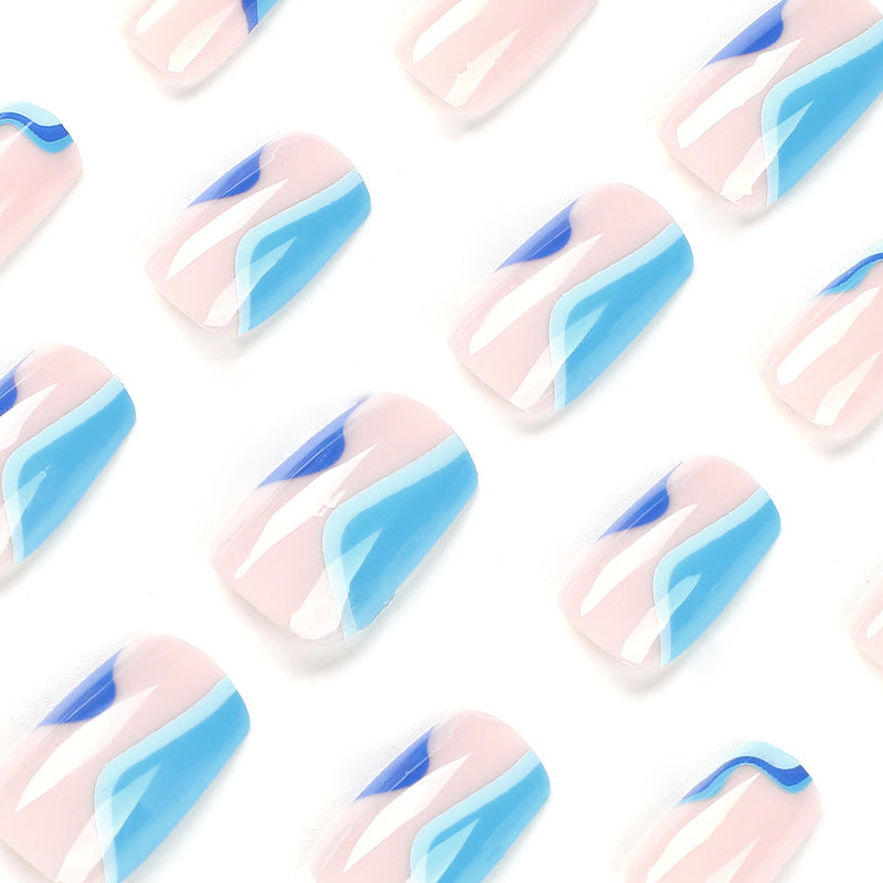 Artful nail extensions with maritime wave pattern Kalsten